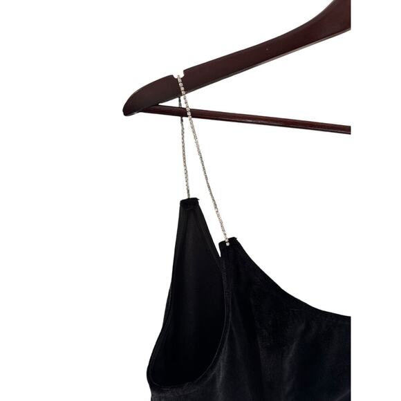 LULU’S NWT Gala Glam Black Velvet Rhinestone Cutout Mermaid Maxi Dress $88 MSRP - Picture 8 of 13